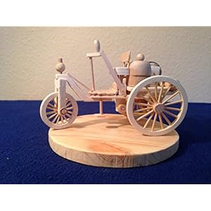 Benz Patent-Motorwagen No.1 (1886) aus Holz