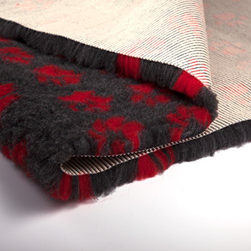 Vet-Bed-Pro-Charcoal-with-Red-Paws-Non-Slip-Rubber-Backing-152-x-1m-60x40in