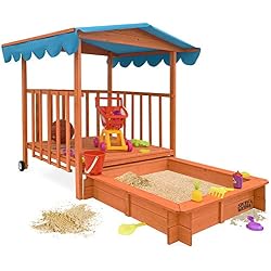 Spielwerk Bac à Sable Bois Massif Toit Bleu Pare Soleil 225x130x143cm Protection UV50 véranda Jeu cabane Enfant Jardin 2 Roues