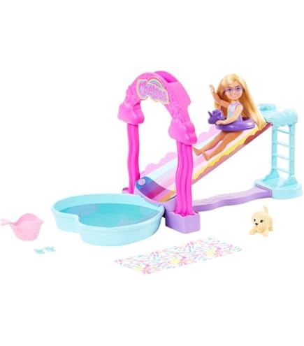 Barbie HKD80 First Jobs Skipper Set, muñeca, parque acuático con tobogán acuático funcional, aspersor para cachorros y más de 5 accesorios, juguete para niños a partir de 3 años