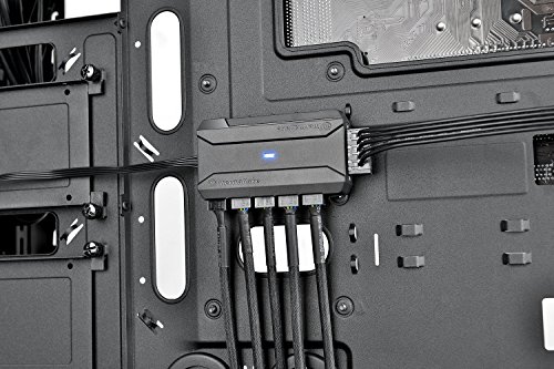 Thermaltake Commander FP - Concentrador de Ventiladores  Color Negro