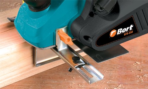 Bort BFB-850-T Elektrohobel 850 W mit Spanauswurfsystem und Falzfunktion - 3