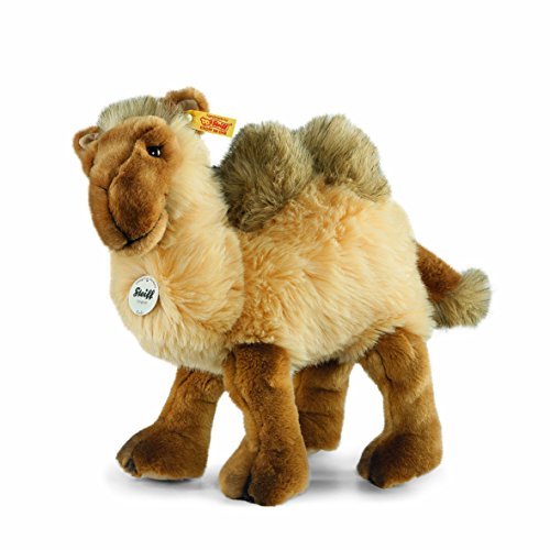 Kadir Kamel 32 standing, beige / brown