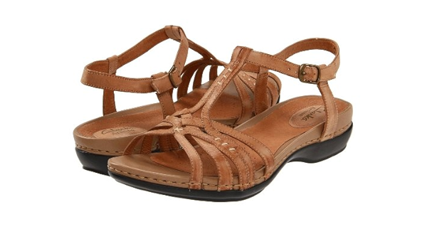 clarks artisan sandals