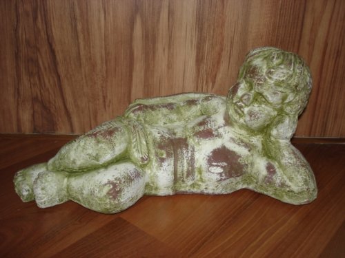 Engel aus Keramik liegend Skulptur Dekofigur Gartendekoration - 2