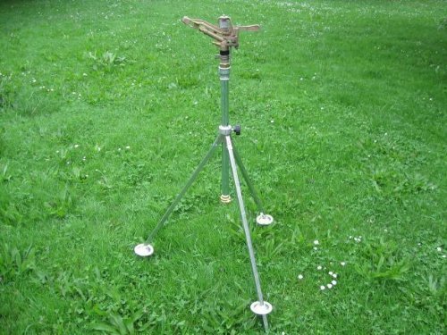 VYRSA VYR 65 KOMPLETT-SET Schwinghebelregner / Rasensprenger + Stativ + Zubehör (Kreisregner)