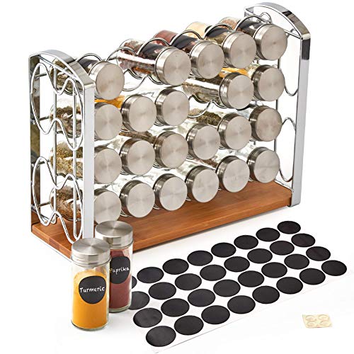 EZOWare Porte épices, Support à 4 Niveaux avec 24 Pots à épices en Verre et 32 étiquettes pour comptoir, cellier, Cuisine, Garde-Manger - chromé