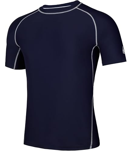 O'Neill Wetsuits Men's Basic Skins Short Sleeve Sun Shirt