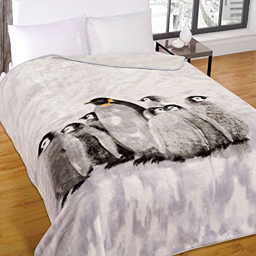 Super Soft Penguin Family Faux Fur Mink Fleece Blanket Bedroom Animal Throw Super Soft Penguin Family Faux Fur Mink Fleece Blanket Bedroom Animal Throw