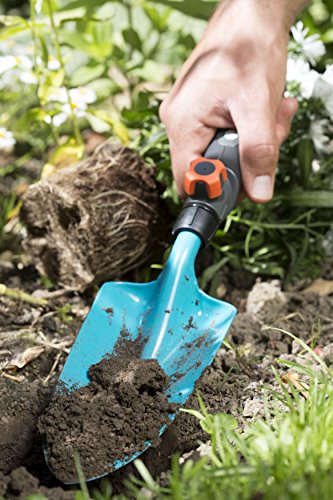 Gardena 8929-20 Blumenkelle Adapter für Combisystem; Wackelfreie Verbindung; Passend zu allen CS Stielen; Ergonomischer Griff; Korrosionsgeschützt (Breite: 8,5cm) - 2
