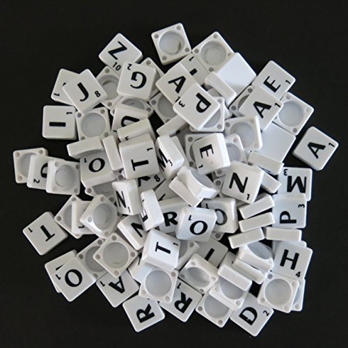 Flyingstart 2 Vollständige Sets von Scrabble-Steinen (200 Stück) – schwarze Buchstaben – weiße Kunststoff-Spielsteine - 2
