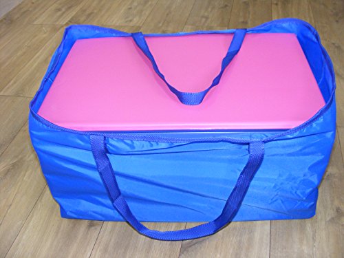 Set of 5 Toddlers / Childrens Triple Folding Wipe Clean Sleep Mats / nap mats / snooze mats with purpose made holdall. Ideal for Childminders & Nurseries