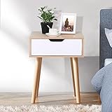 La mesilla de noche con un diseño práctico, utilizable como escritorio, mesa de centro, mesa de sofá, mesa de noche y mesa de lampara.
