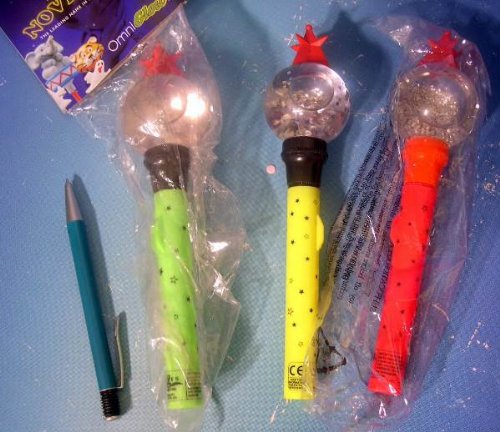 LITE UP GLITTER BALL WITH STAR ON TOP