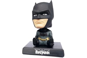HILLOLY Batman Shaking Head Car Decoration, Hilloy Batman Figurine, Batman Figurine Creative Car Accessories Anime Action Figure Ornaments Shaking Head Doll Hand-Made Model Mobile Phone Holder 11 cm