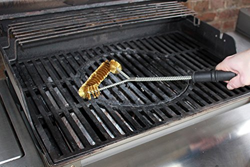 Santos dreiseitige Grillbürste 55 cm aus Messing für Gusseisen- und Edelstahlrost – Profi Bürste für Grillrost auf Gas- und Kohlegrills Reinigungswerkzeug - 7