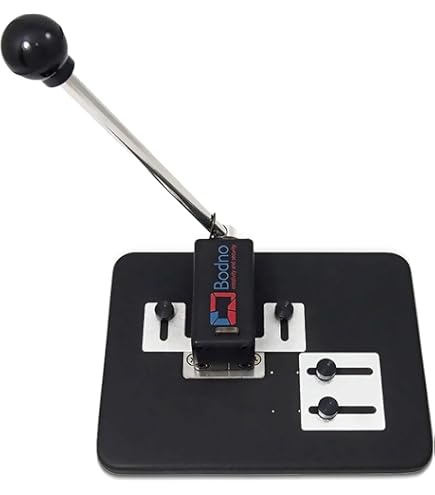 Pack Of 160 White PVC Cards With Vertical Slot Punch On Short