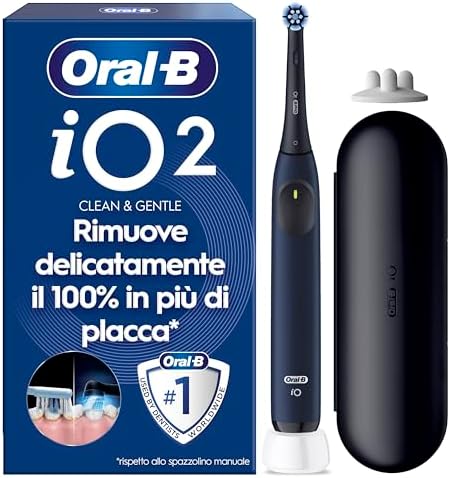 Oral-B iO 2 Spazzolino Elettrico Ricaricabile, con 1 Testina di Ricambio, Nero - 1 Testine di Ricambio per Spazzolino Elettrico, Delicato sulle Gengive, Pulizia Denti Efficace, Custodia da Viaggio