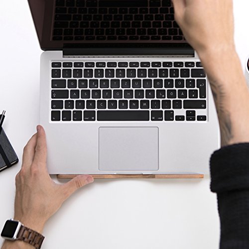 Woodcessories EcoLift Arnold Mini – Ergonomischer Laptop/Notebookständer bis 15 Zoll aus echtem Holz (Walnuss) - 7
