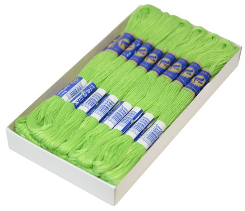 1 Docke Stickgarn / Sticktwist 100 % Baumwolle #6122 Kiwi