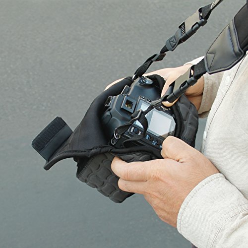 Housse Etui Appareil Photo Num  rique et Accessoire en N  opr  ne Rembourr   Protection Robuste USA Gear avec poche et ceinture pour vos appareils Canon EOS   Nikon Et Plus - Noir Gris
