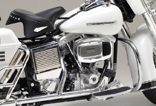 Tamiya 300016038 - 1:6 Harley-Davidson Police Bike, Motorräder