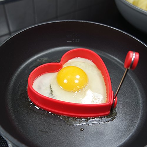 Chefrino Spiegeleiform für Bratpfanne – 2er Pack Pfannkuchen-Form Herz aus Silikon (rot) - 7