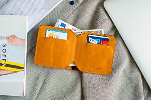Slim leather wallet // FRANK