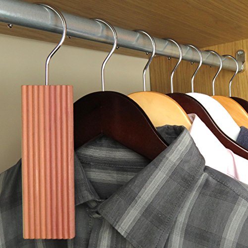 6 Geriffelte Zedernholz Blöcke zum Aufhängen – Natürlicher Mottenschutz – Hangerworld - 2