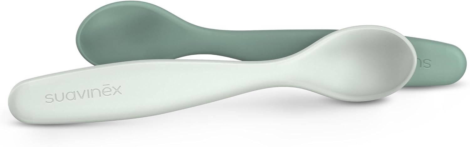 Suavinex, Pack 2 Cucharas para Bebés de Aprendizaje. Cucharas Infantiles. Aptas Encías Sensibles. Con Mango Largo. Ideal Papillas y Potitos. Aptas Lavavajillas. Ergonómicas. Bebés +6 Meses, Verde