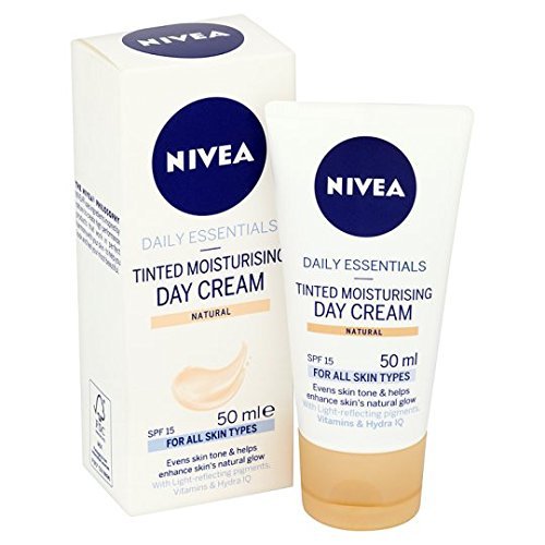 NIVEA Visage Tinted Moisturising Day Cream Natural - 50 ml SPF 15