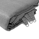 EINFACHE BEFESTIGUNG: Mit dem beiliegenden Spannseil und den robusten Ösen lässt sich das Segel schnell anbringen