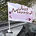 Produktbild Autoflagge Hochzeit mit Just Married Motiv und roten Herzen - Fahne für die Autodeko , personalisierbar mit Namen, 4 St.