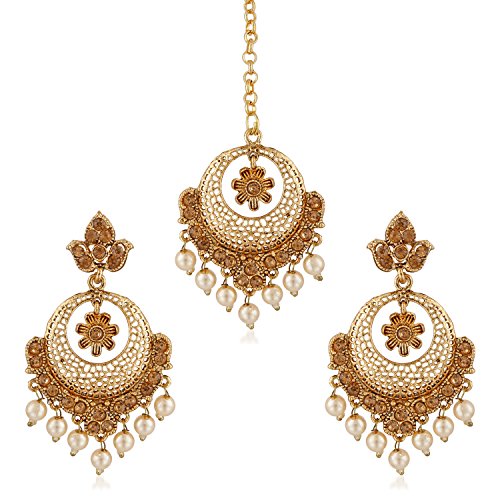 MEENAZ Copper and Brass Gold-plated Kundan Maang Tika and Earrings for Women RS.275 (92.00% Off) - Amazon MEENAZ Copper and Brass Gold-plated Kundan Maang Tika and Earrings for Women RS.275 (92.00% Off) - Amazon