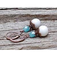 Vintage Ohrringe mit Glasperlen - weiß, aqua & kupfer