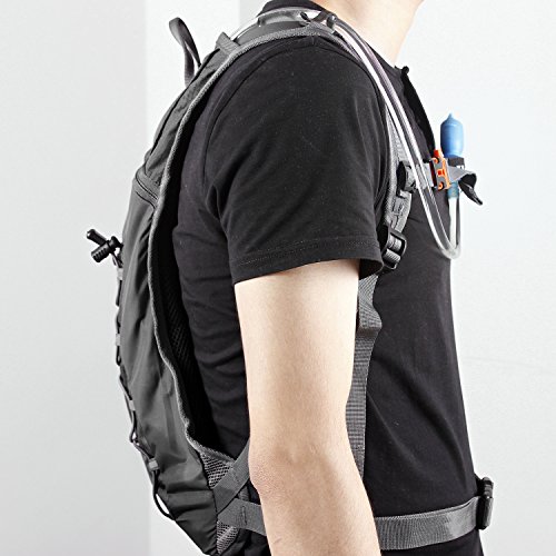 Trinkrucksack Hydrationspack mit 2L Trinkblase für Joggen, Wandern, Radfahren, Camping und Bergsteigen - 9