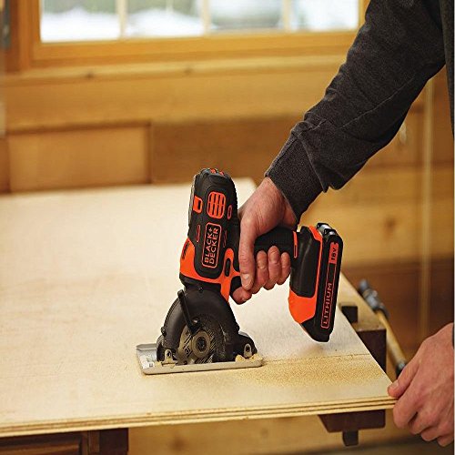 Black+Decker 18V Akku-Multifunktionswerkzeug Multievo, Multifunktionsmaschine, Starter-Set inkl. Bohrschrauberkopf, 2x 1.5Ah Li-Ion Akku, Ladegerät, Koffer, LED-Leuchte, Softgriff, MT218KB - 12