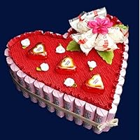 Pralinen Torte, Muttertag, Geschenk zum Geburtstag,Torte aus Schokolade, Hochzeit, Herz Torte, Hochzeitstorte