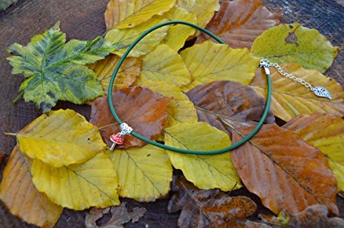 Red mushroom necklace on a green leather cord, 90's retro grunge style choker, toadstool faerie jewellery, witchy, pastel goth, dark mori, forest, woodland, pixie, elf, boh choker necklace, fairy jewelry
