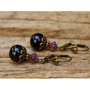 Vintage Ohrringe mit Glasperlen - schwarz & beere