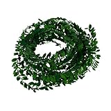 LEICHT ZU FORMEN: Der grünumwickelter Draht mit Kunststoff Buchsbaum Blättern ist einfach zu verwenden und auswickeln.