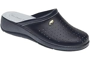 World of Clogs 'San Malo' Healthcare Clog in Black