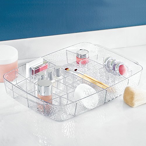 mDesign Kosmetik-Organizer Ablage für Waschtisch Schrank zum Aufbewahren von Makeup-Pinseln, Nagellack, Lippenstiften – Durchsichtig - 3