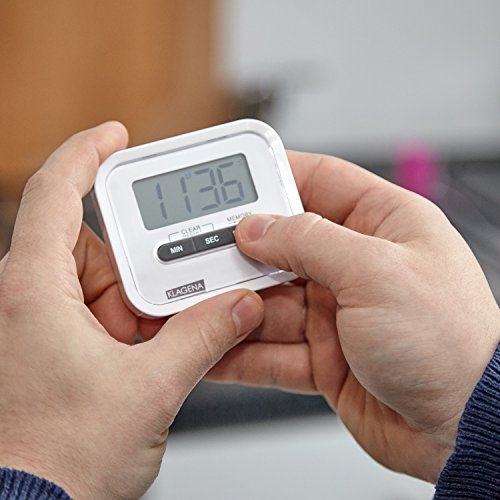 KLAGENA elektronischer Timer mit Stoppuhr, inkl. Magnet und Aufhängevorrichtung – 2 Jahre Geld-zurück-Garantie – Eieruhr/ Küchenuhr/ Kurzzeitmesser/ Countdownuhr – Batterie nicht im Lieferumfang - 4