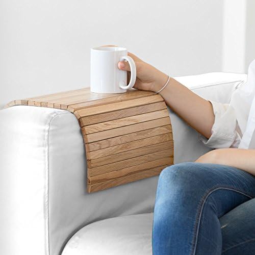 tray that fits the arm of the sofa and all unstable surfaces. Made of oak wood, natural color
