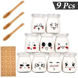 Yangbaga 9 Pot Yaourt en Verre avec Couvercles Décor émoticône et Cuillère en Bois, Bocal Crème Dessert Contenance 100 ml