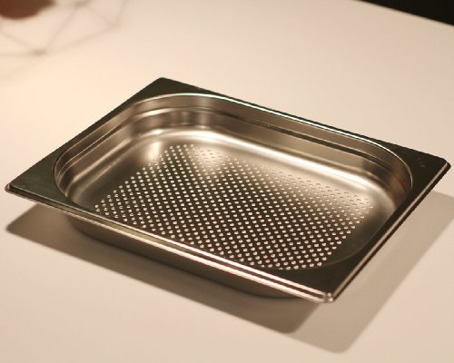 Greyfish GN Behälter :: gelocht :: für Gaggenau / Miele / Siemens Dampfgarer (Edelstahl / Spülmaschinentauglich, Gastronorm 1/2, B 32,5 x T 26,5 x H 4,0) - 4