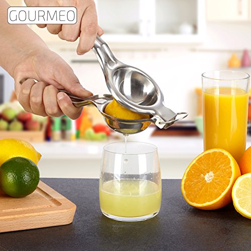 GOURMEO Premium Zitronenpresse aus rostfreiem Edelstahl | 2 Jahre Zufriedenheitsgarantie | Zitrus-Presse, Citruspresse, Zitronengreifpresse, Manuelle Saftpresse, Lemon Squeezer, für Zitronensaft, Orangen-Saft, Limetten-Saft, Citrus Press - 4
