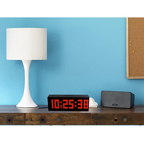 LambTown Wandmontage Desktop LED Digital Wecker mit Thermometer Kalender Nachtlicht für Schlafzimmer Wohnzimmer Rot - 4