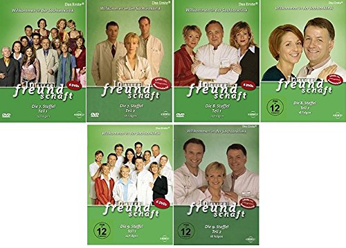 Preisvergleich Produktbild In aller Freundschaft - Die Komplette Staffel 7-9 (7.1-9.2) im Set - Deutsche Originalware [33 DVDs]